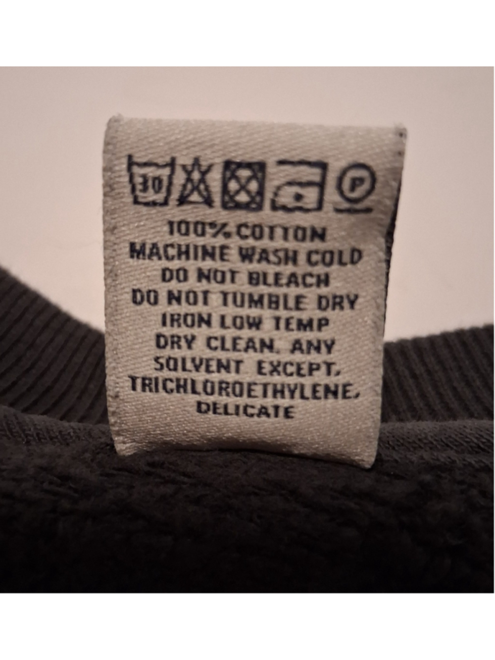 Sporty & Rich Serif Logo Crewneck Mens XL Sweatshirt Faded Black USA Made Baggy - Picture 7 of 9